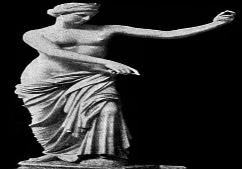 تمثال فينوس الكلاسيكي الذي يجمع بين الجمال والفن